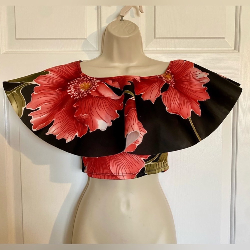 Floral Cropped Black Red Crop Top Blouse Small